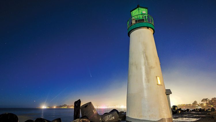 Walton Lighthouse, Santa Cruz